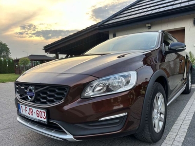 Volvo V60 I Kombi Facelifting 2.0 D3 DRIVE-E 150KM 2018