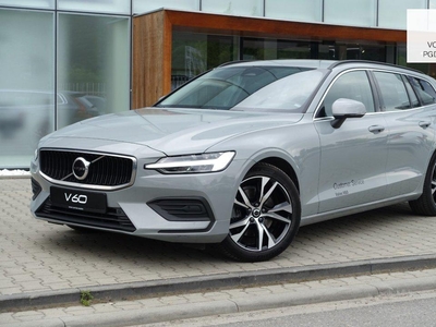 Volvo V60 II Kombi Facelifting 2.0 B3 163KM 2023