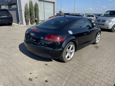 Audi TT 8J Coupe Facelifting 2.0 TDI 170KM 2010