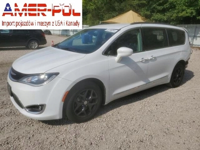 Chrysler Pacifica II 2017