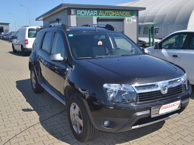 Dacia Duster I SUV 1.6 16V 105KM 2013