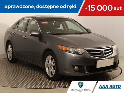 Honda Accord VIII Sedan 2.0 VTEC 156KM 2010