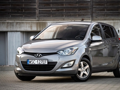 Hyundai i20 I Hatchback 5d Facelifting 1.2 DOHC 85KM 2012