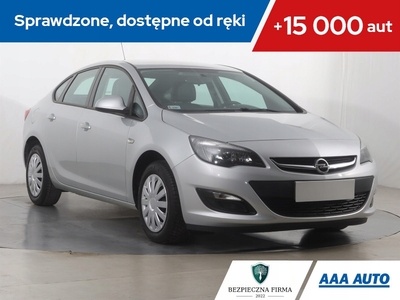 Opel Astra J Sedan 1.4 Turbo ECOTEC 140KM 2018