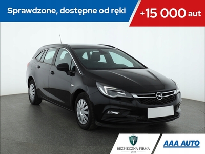 Opel Astra K Sports Tourer 1.4 Turbo 150KM 2017