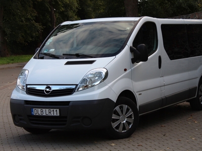 Opel Vivaro A Combi L1 2.0 CDTI 115KM 2012