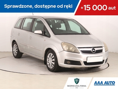 Opel Zafira B 1.9 CDTI ECOTEC 120KM 2005