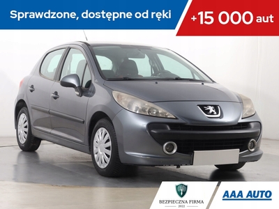 Peugeot 207 Hatchback 5d 1.4 VTi 95KM 2008