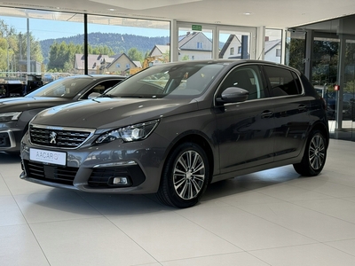 Peugeot 308 II Hatchback Facelifting 1.2 PureTech 130KM 2021