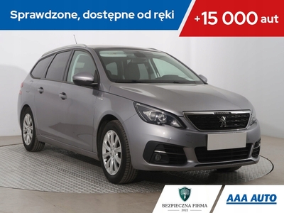 Peugeot 308 II SW Facelifting 1.2 PureTech 110KM 2019