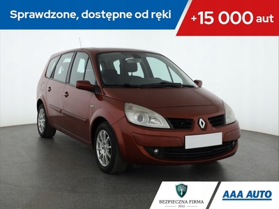 Renault Grand Scenic I 2.0 i 16V 136KM 2008