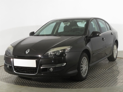 Renault Laguna III Hatchback Phase II 2.0 16v E85 eco2 140KM 2012