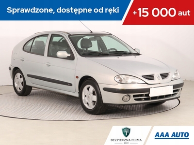 Renault Megane I Hatchback 1.6 i 16V 107KM 2002