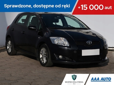 Toyota Auris I Hatchback 1.6 i 16V VVT-i 124KM 2008