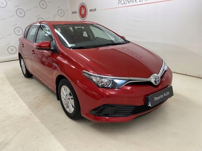 Toyota Auris II 2015