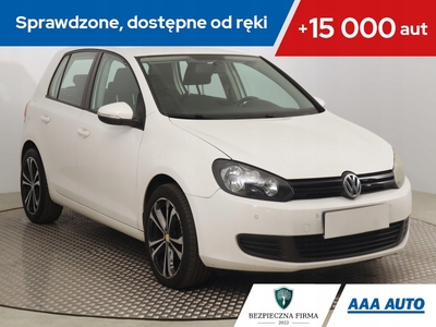 Volkswagen Golf VI Hatchback 5d 1.6 102KM 2009