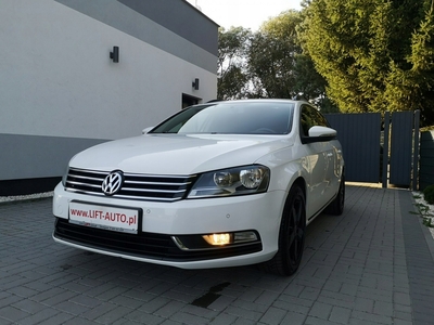 Volkswagen Passat B7 Variant 2.0 TDI CR DPF BlueMotion 140KM 2013