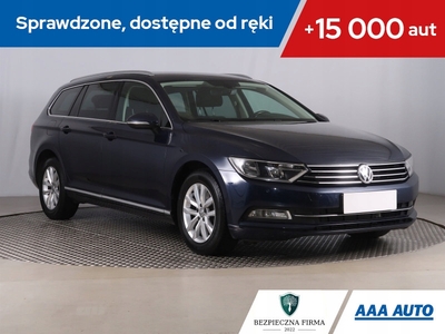 Volkswagen Passat B8 Variant 2.0 TDI 150KM 2015