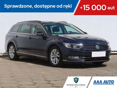 Volkswagen Passat B8 Variant 2.0 TDI BlueMotion SCR 190KM 2016