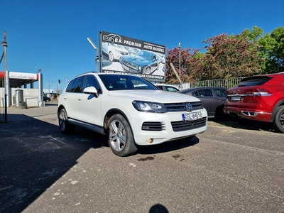 Volkswagen Touareg II SUV 3.0 V6 TDI BlueMotion 245KM 2013