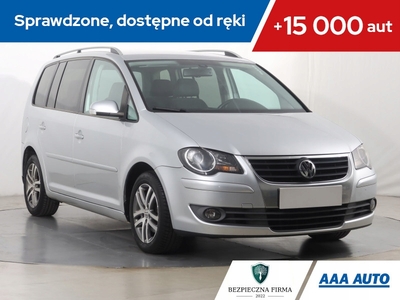 Volkswagen Touran I 2.0 TDI 140KM 2009