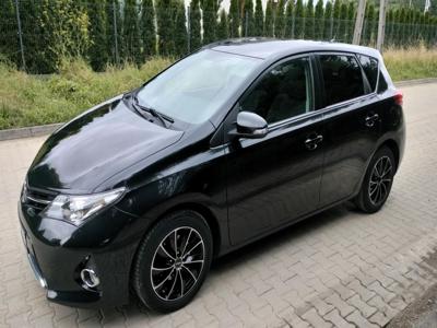 Używane Toyota Auris - 43 900 PLN, 123 450 km, 2014