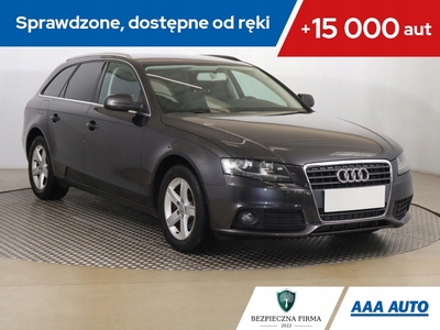 Audi A4 B8 Avant 1.8 TFSI 120KM 2011