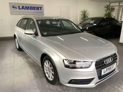 Audi A4 B8 Avant Facelifting 2.0 TDI 143KM 2012