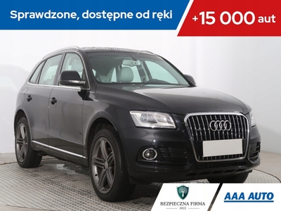 Audi Q5 I SUV Facelifting 2.0 TFSI 225KM 2014