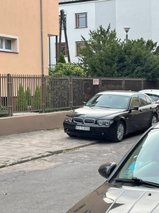 BMW 730