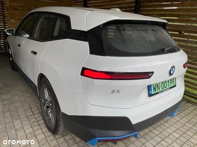 BMW iX xDrive40