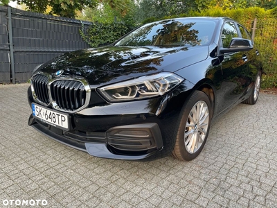 BMW Seria 1 118i Advantage