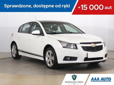 Chevrolet Cruze Hatchback 5d 1.6 16V DOHC 124KM 2012