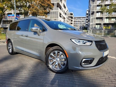 Chrysler Pacifica II 3.6 V6 Hybrid 264KM 2021