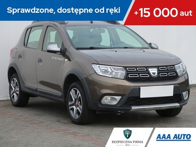 Dacia Logan II Sedan Facelifting 0.9 TCe 90KM 2017