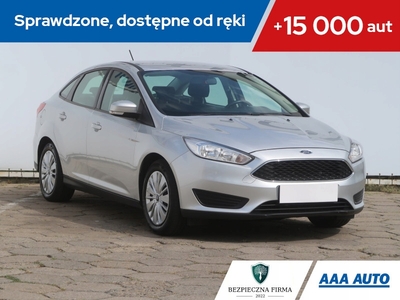 Ford Focus III Hatchback 5d facelifting 1.6 Ti-VCT 105KM 2018