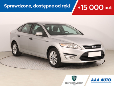 Ford Mondeo IV Sedan 2.0 Duratec 145KM 2011