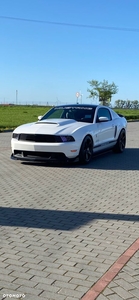 Ford Mustang 3.7 V6 Premium