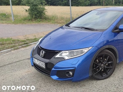 Honda Civic 1.8 Elegance (ADAS / Connect+)