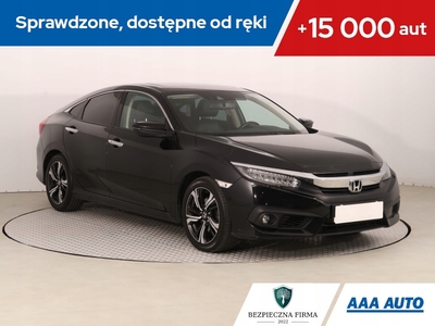 Honda Civic X Sedan 4d 1.5 VTEC Turbo 182KM 2018