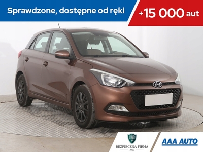 Hyundai i20 I Hatchback 5d Facelifting 1.4 CVVT 100KM 2015