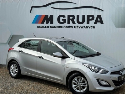 Hyundai i30 I CW Facelifting 1.4 DOHC 109KM 2012