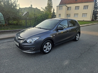 Hyundai i30 I Hatchback 1.4 109KM 2010