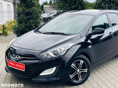 Hyundai i30 i30cw 1.4 CRDi Advantage