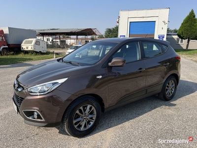 Hyundai ix35 1.6 BENZYNA Klimatyzacja Ledy Kamera Cofania Nawigacja