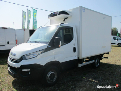 Iveco Daily 35S16 160KM \ chłodnia \ drzwi boczne \ winda 500kg