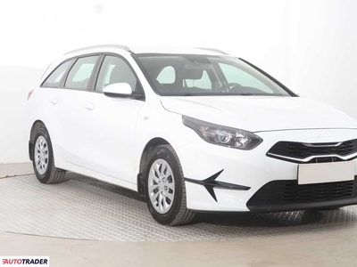 Kia Ceed 1.0 99 KM 2022r. (Piaseczno)