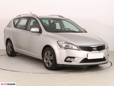 Kia Ceed 1.6 88 KM 2010r. (Piaseczno)