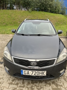 Kia ceed 2011