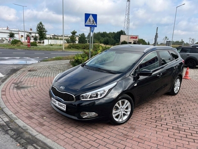 Kia Ceed II Kombi 1.6 CRDi 128KM 2015